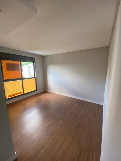 Apartamento à venda com 3 quartos, sendo 3 suítes, 2 vagas, 137m² na Rua Timbó no Victor Konder, Blumenau