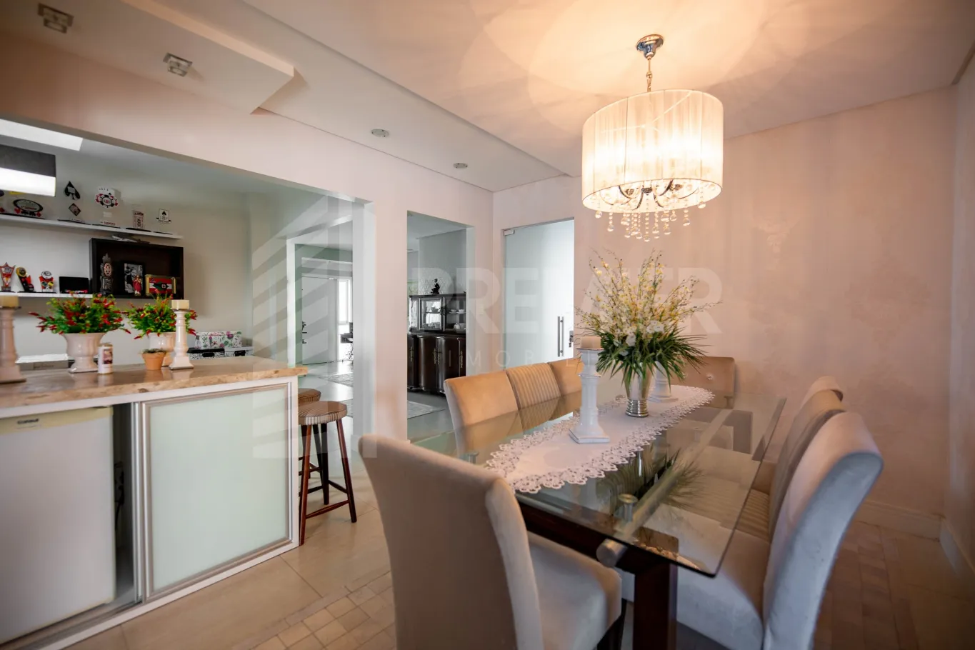 Casa à venda com 3 quartos, sendo 1 suíte, 3 vagas, 225m² na Sideropolis no Itoupava Norte, Blumenau