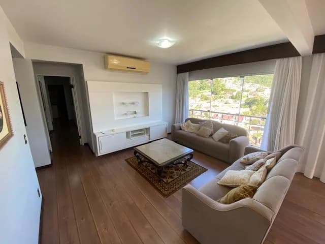 Apartamento à venda com 3 quartos, sendo 1 suíte, 2 vagas, 156m² na Rua Carl Heinz Buechler no Garcia, Blumenau