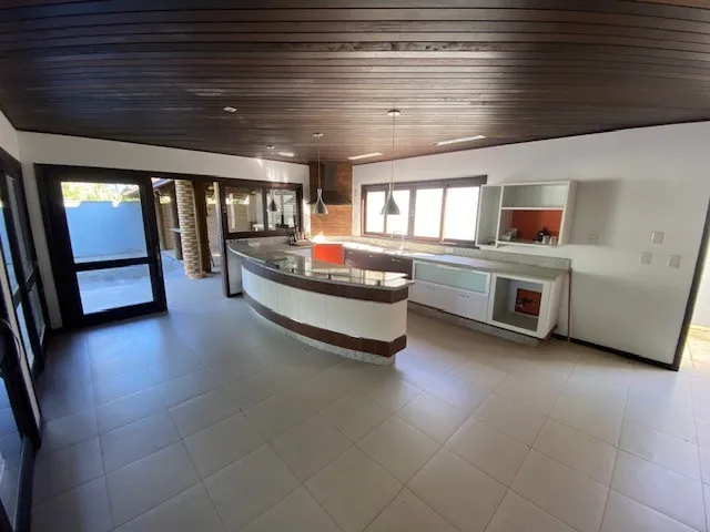 Casa à venda com 4 quartos, sendo 2 suítes, 4 vagas, 547m² no Escola Agrícola, Blumenau